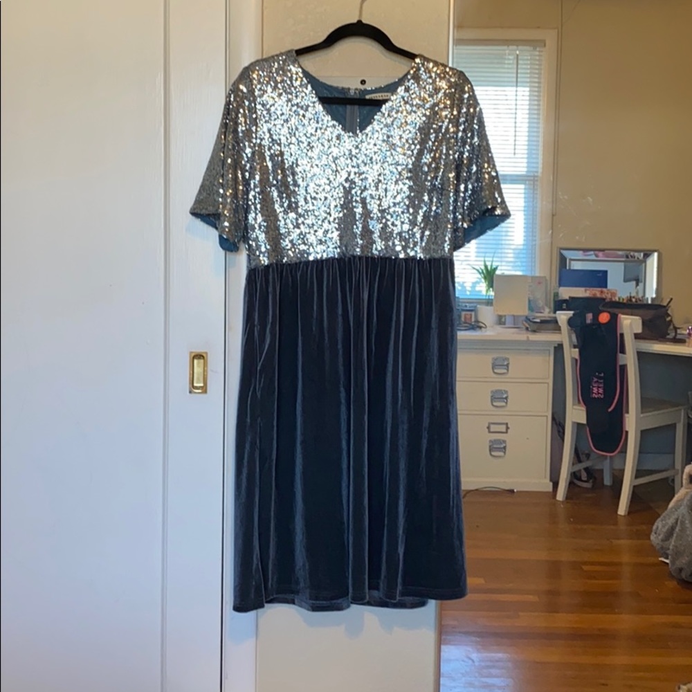 JessaKae blue sequined dress XL never worn